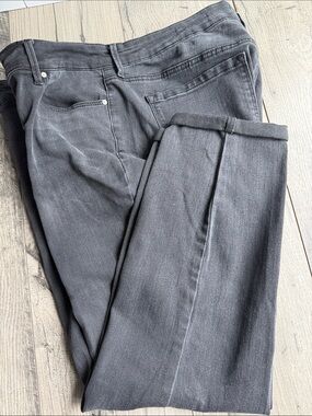 Jessica Simpson forever rolled skinny stretch jeans 33 black